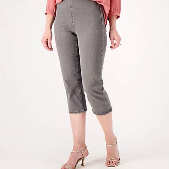 NYDJ Spanspring Pull-On Dakota Capri Jeans- Palmas Size Small - Picture 2 of 11